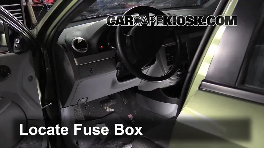 2005 Suzuki Forenza LX 2.0L 4 Cyl. Wagon Fuse (Interior)